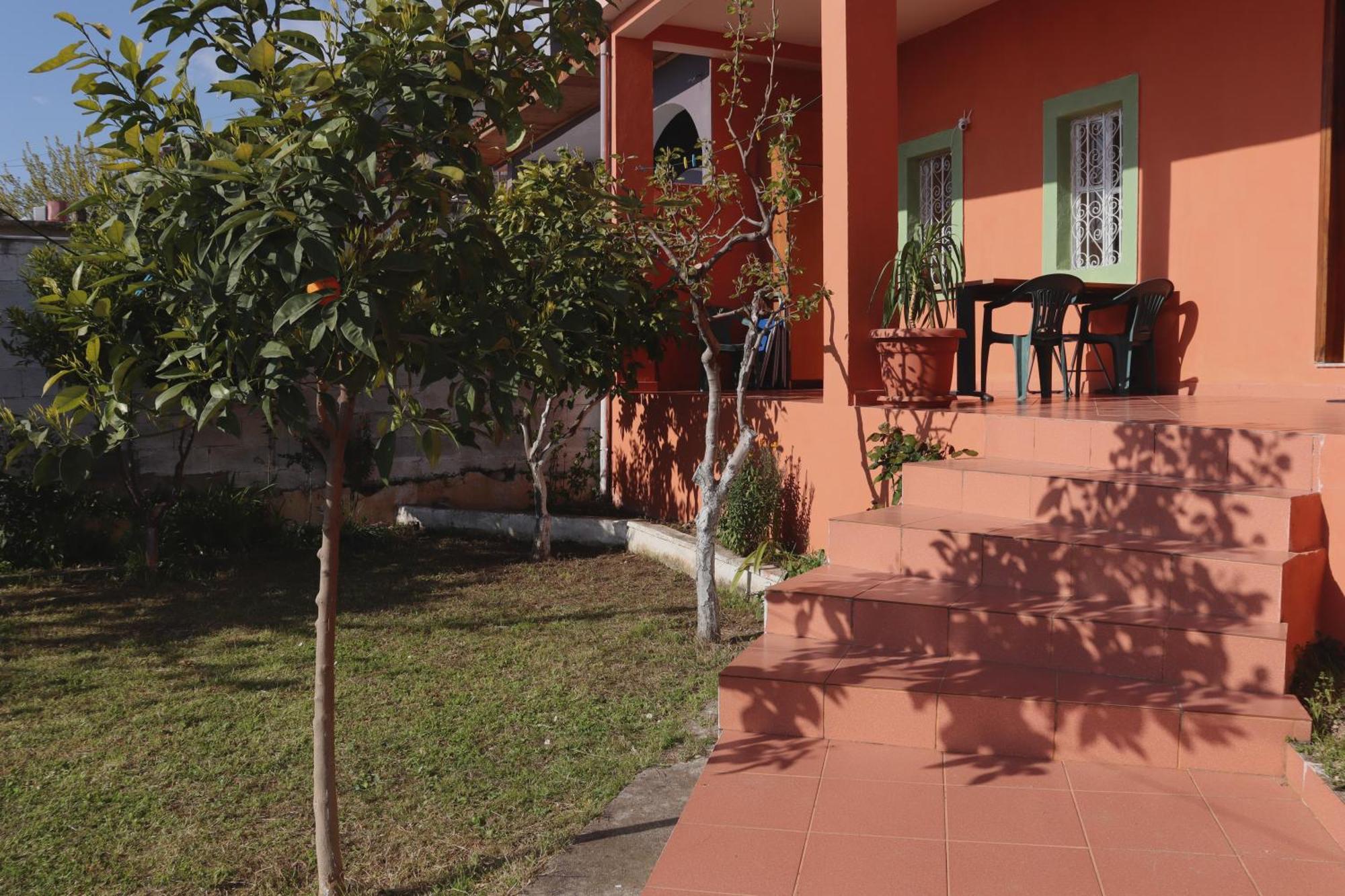 Vila 8 Krujë Exterior foto